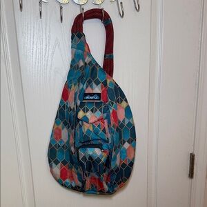 Kavu Multicolor Geometric Sling Bag